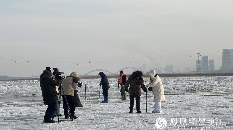 喜报！凤凰卫视《近观中国》栏目来冰城哈尔滨啦！