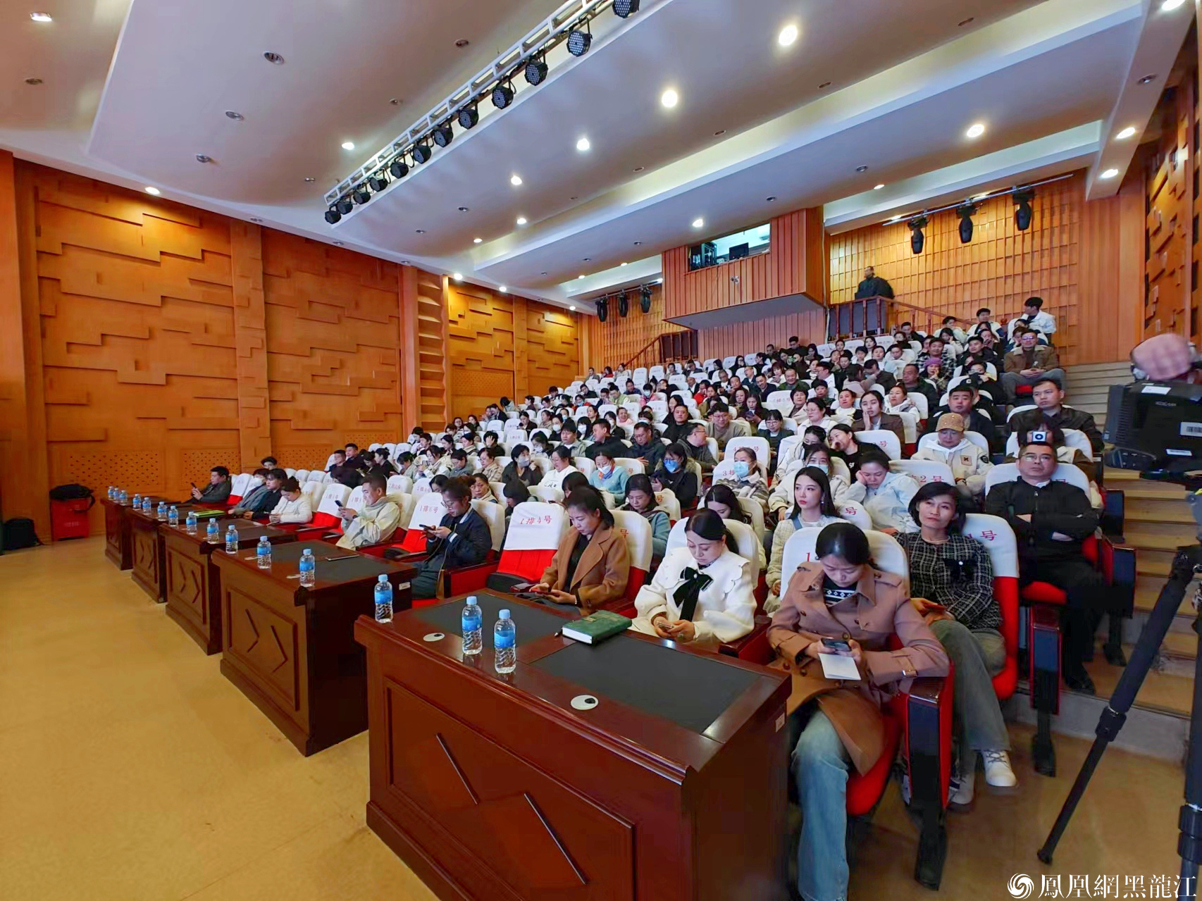 全民学英语·一起迎亚冬 哈尔滨宾馆酒店行业英语培训班正式开班