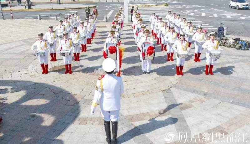 相约亚冬 共享精彩 | 哈尔滨市广场健身协会举办亚冬会倒计时300天展演