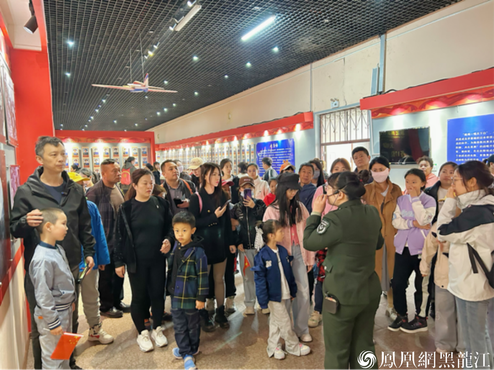 缅怀英烈 铭记英雄 | 黑龙江欣汇龙物业邀请300名业主开展红色亲子