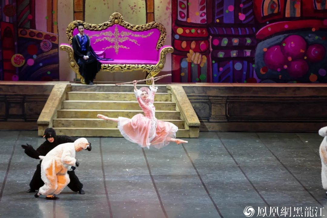 古典之美 现代之韵 | 哈尔滨市中小学“高雅艺术进校园”活动在丁香剧场举行