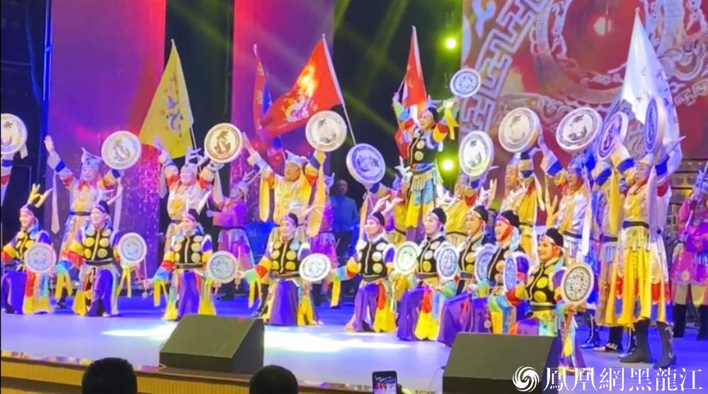 平均65岁，成员近百人 | “尔滨”海东青艺术团25年执着弘扬民族文化