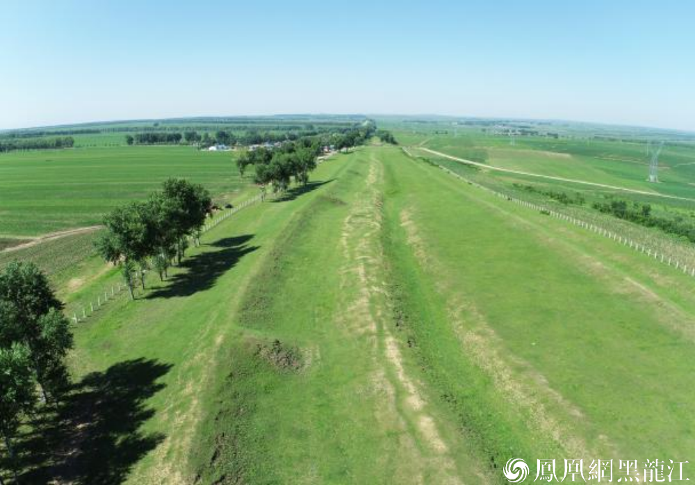 铁路建筑群是中东铁路沿线集中保存完整,数量较多的俄式建筑特征的