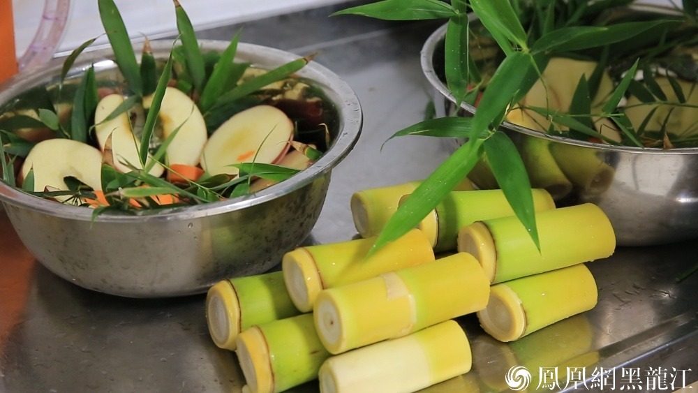 打卡中国最北熊猫馆.与思嘉佑佑“粽”享端午