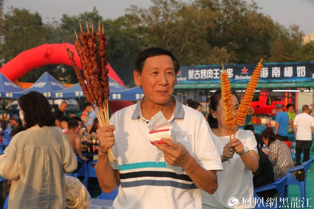 第二届齐齐哈尔烤肉文化旅游啤酒节拉开序幕