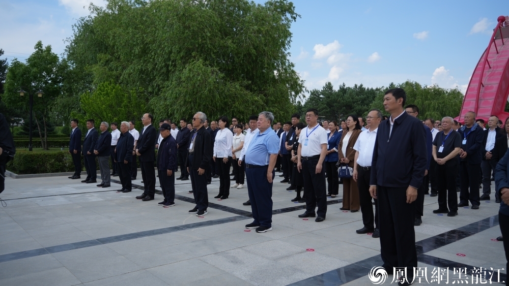 学习徐一戎事迹 传承北大荒精神  | “寒地水稻之父”徐一戎先生纪念活动举行