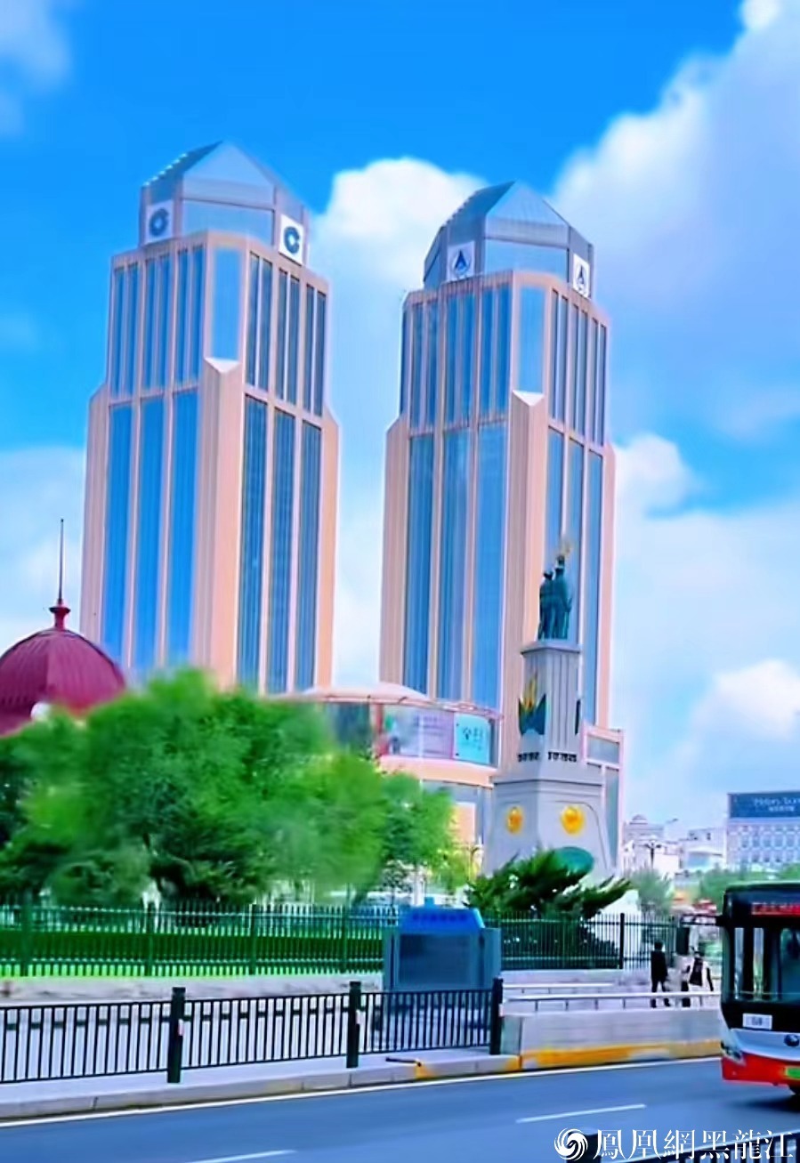 爽迎天下客 夏凉情愈浓 ————致哈尔滨市民的一封信