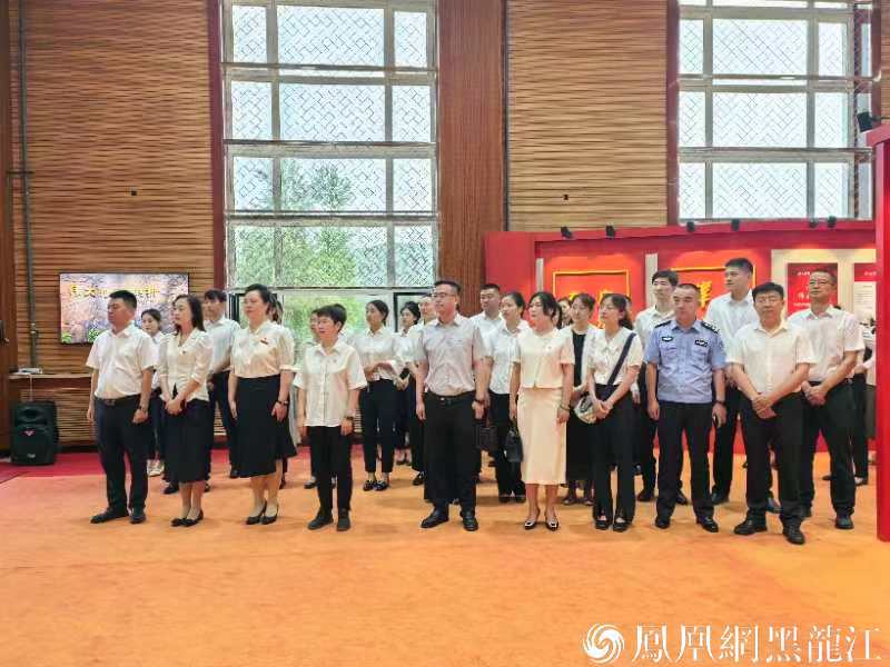 《伟大的历史转折——八七会议》图片展在中共六大历史资料馆开幕