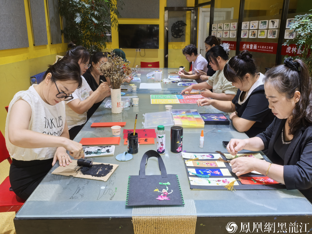 虎林：寒地荷花季引领文创活动持续升温