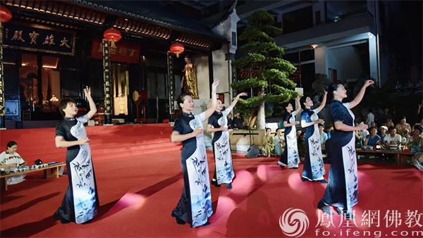 陪月光菩萨过中秋！东方山佛教协会2024年月圆·福圆中秋晚会圆满