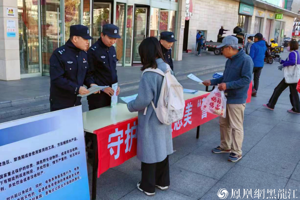 备战亚冬 宣传先行 冰城公安以宣促防 筑牢亚冬安全防线