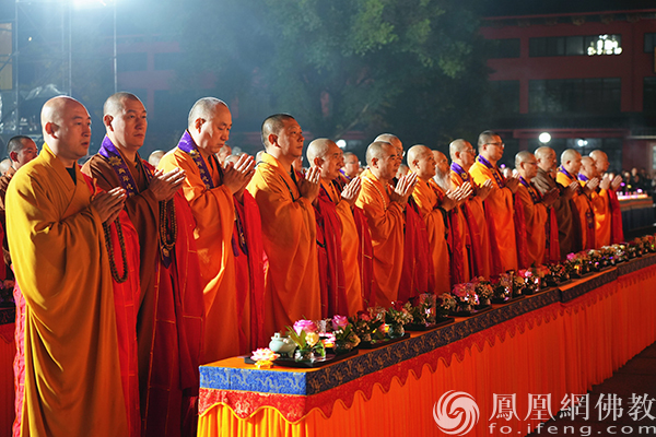 两岸一家亲!第十一届闽台佛教论坛传灯活动在福州万佛寺举行