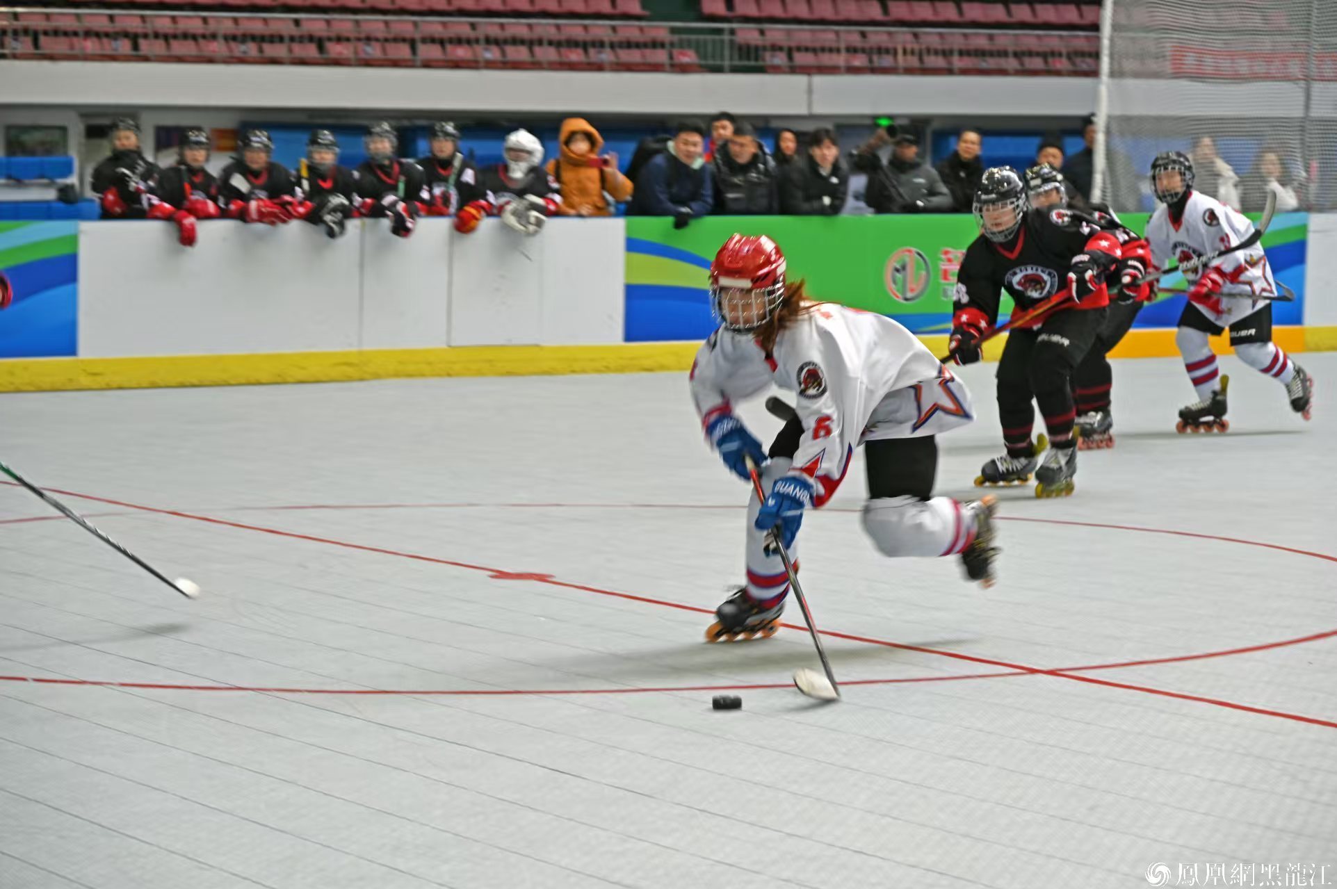 “我要上全运”全运会单排轮滑球项目选拔赛在鹤城开赛