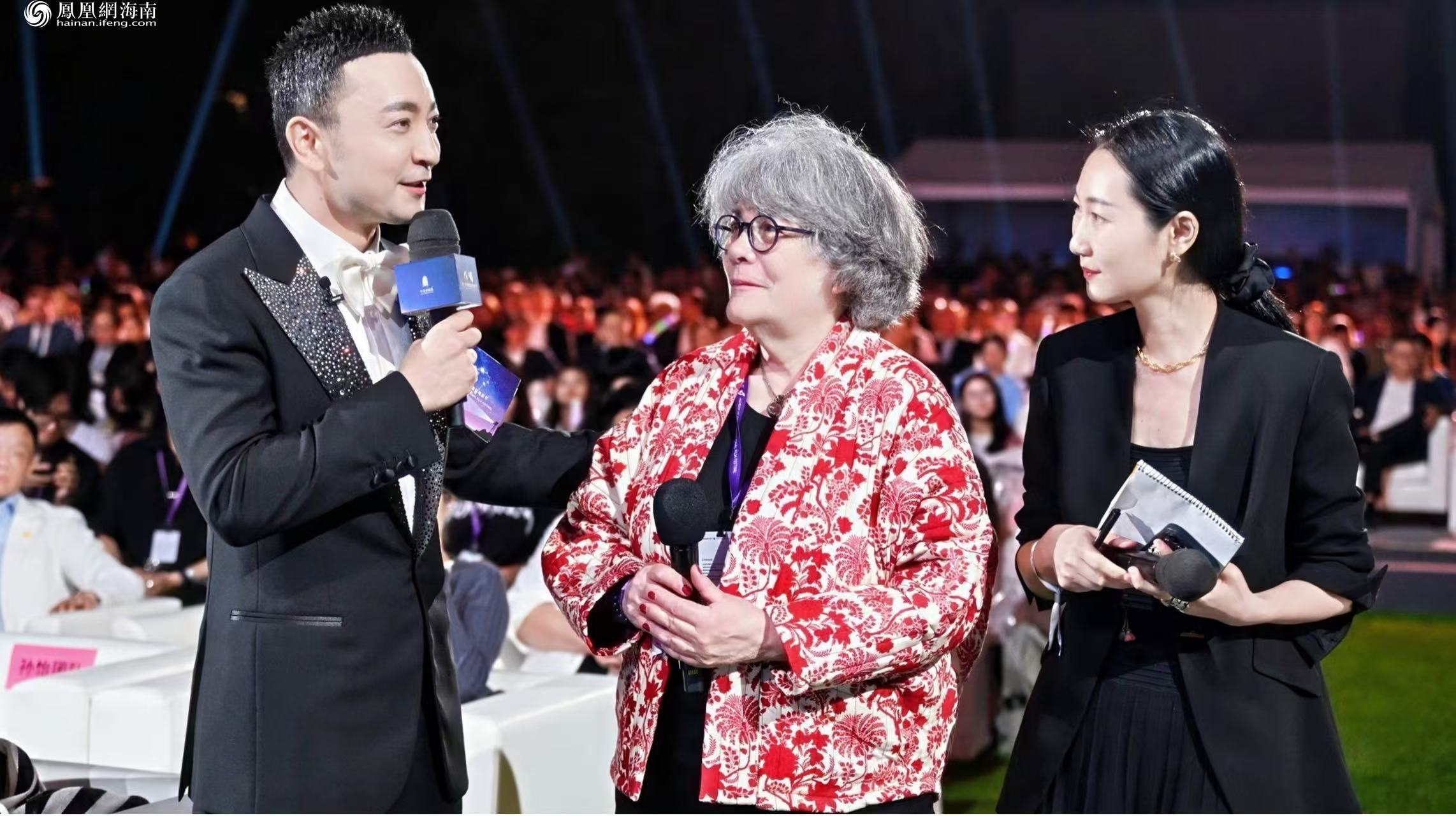 凤凰网直击|第六届海南岛国际电影节在三亚开幕