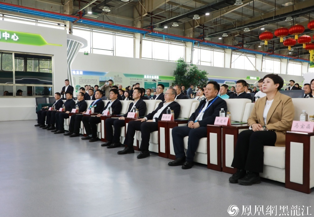 5.9亿元意向签约！ 哈洽会期间，北大荒集团2025新品发布会解锁“黑土优品”N种打开方式  爆款矩阵掀起健康食品新浪潮
