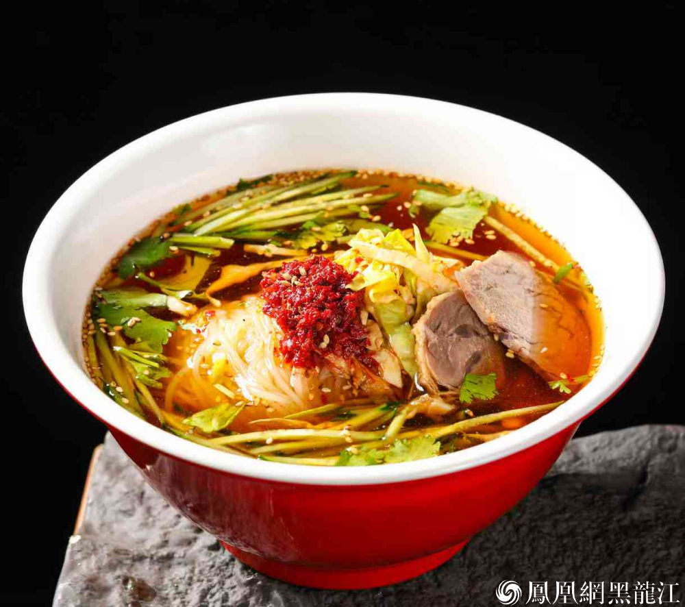 鸡西冷面：一碗面里的百年烟火与城市新生