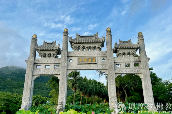 图片来源:凤凰网佛教文化 摄影:十愿