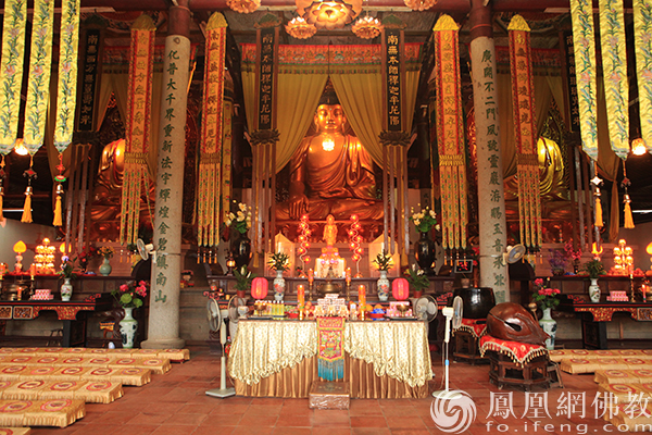 释本性：中国历代高僧从严治教事迹——宽厚仁慈