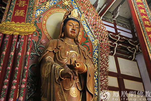 释本性：中国历代高僧从严治教事迹——悲悯苍生