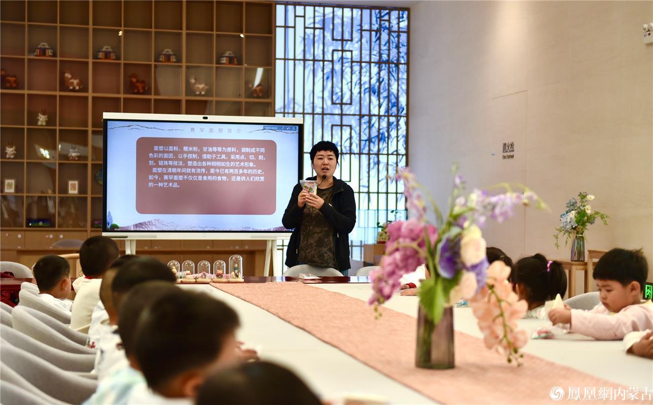 假日品雅趣 文脉润人心