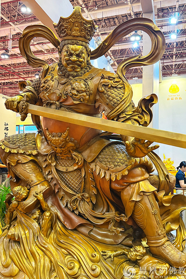 在厦门佛事用品展，遇见守护众生的四大天王