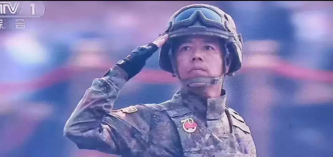 致敬 带领方队走过天安门广场的江西将军们 江西频道 凤凰网