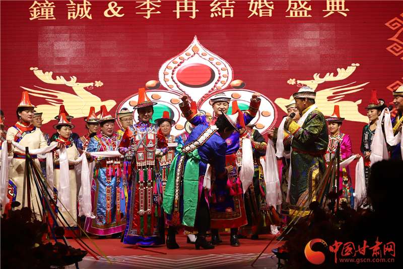 从北京回到家乡为心爱的人举办一场裕固族传统婚礼