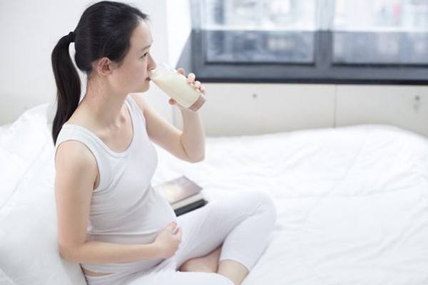 喝孕妇奶粉会长胖吗 喝孕妇奶粉有必要吗: