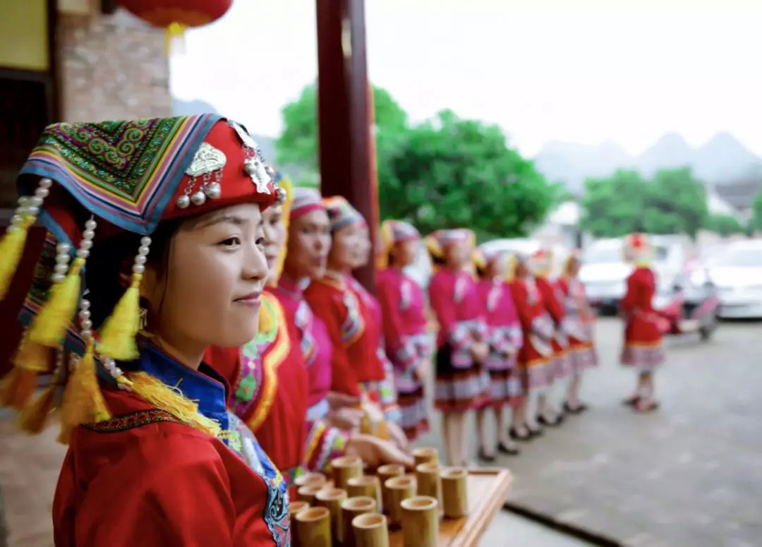 少数民族有哪些特色的节日 05534f157c31ba5_w1080_h775.jpg