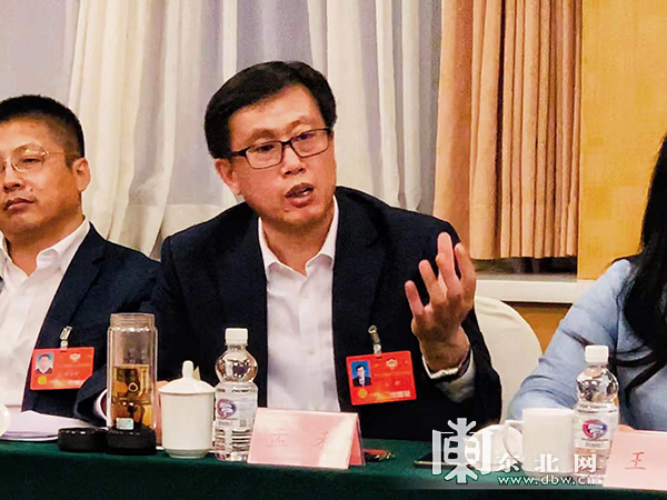 委员热议龙江全域旅游:打造中国"两极"的"日月星辰"凤凰网黑龙江_凤凰