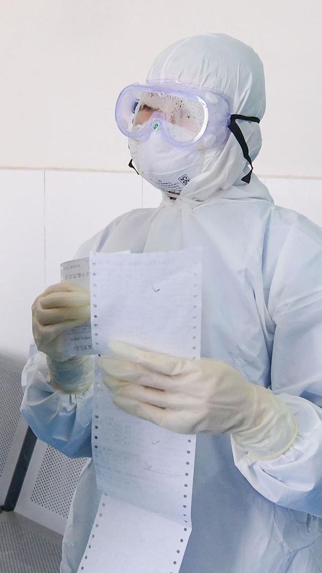 黎春燕逆行而上的护士长