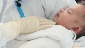 “妈妈” 麻烦再照顾孩子14天! 作者: 来源:凤凰网安徽综合 “妈妈” 麻烦再照顾孩子14天! 作者: 来源:凤凰网安徽综合