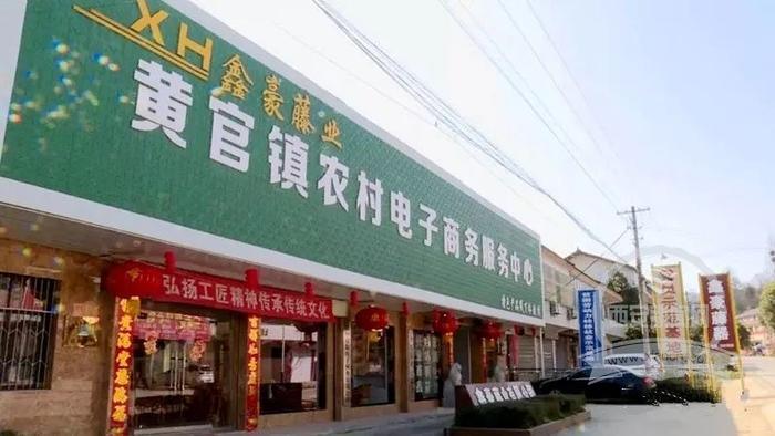 汉中市南郑区坚持疫情防控与脱贫攻坚两手抓两不误