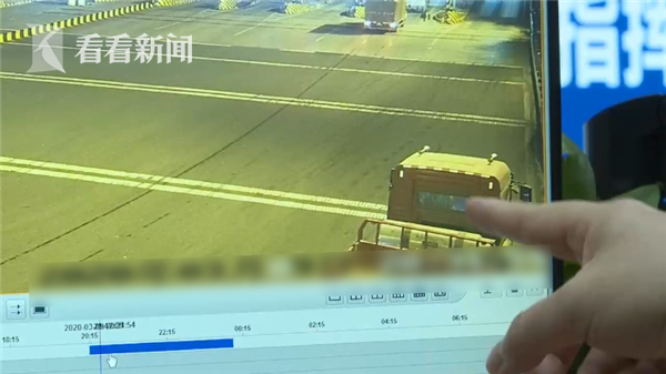 饿了？高速路上停车“摆摊”煮饺子阵仗惊呆民警陕西频道凤凰网 8506