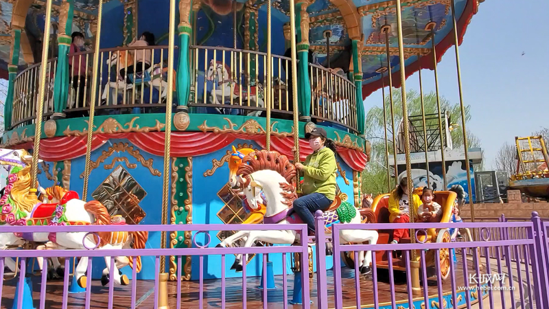 『游客』石家莊植物園、龍泉湖公園等試開園！