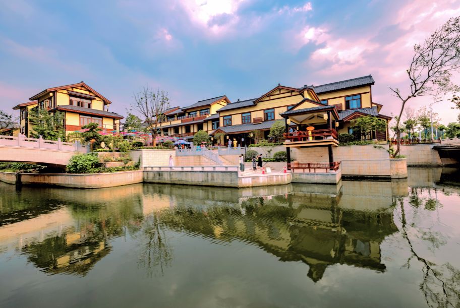 423世界读书日西峡仲景养生小镇樊登读书买一年送一年