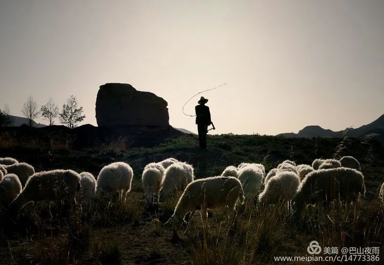 古丝绸之路中段的这座小县城 美得令人心旷神怡