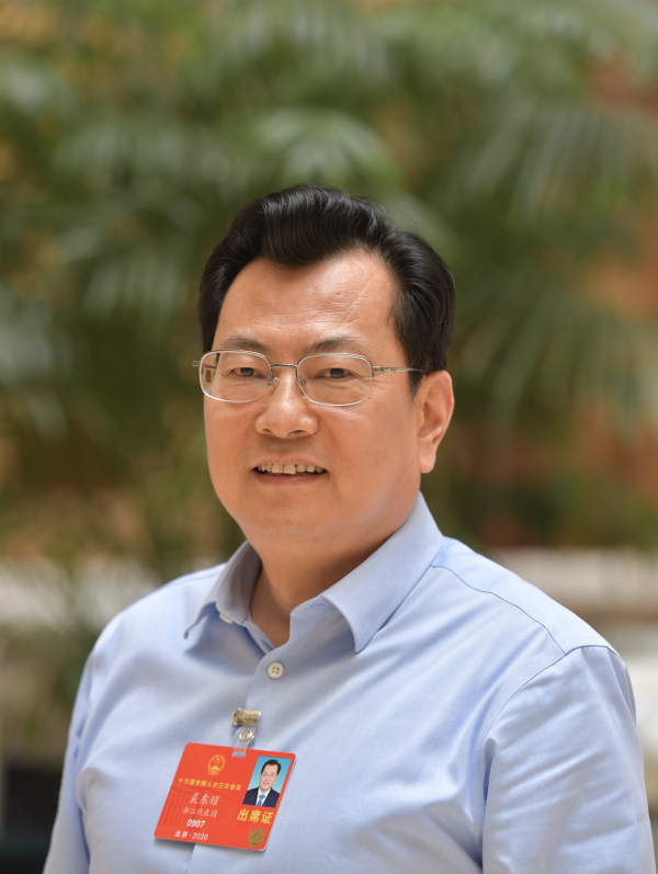 宁波市长裘东耀: 积极培育企业产业新优势