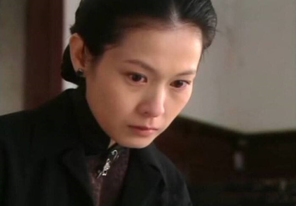 想当年人间四月天风流都随雨打风吹去