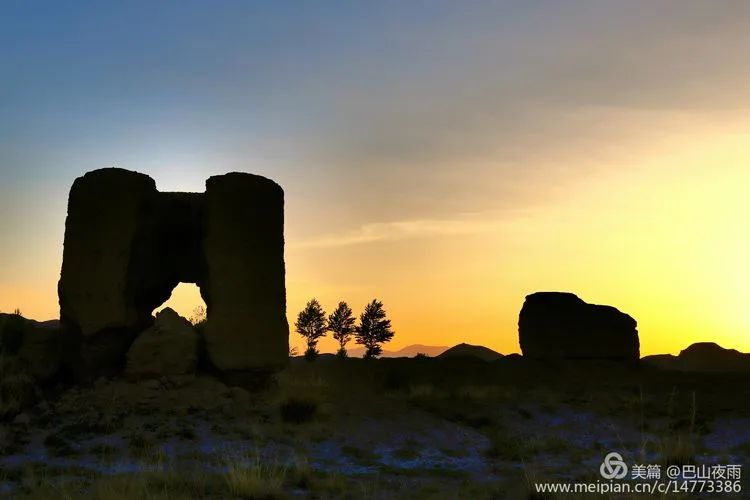 古丝绸之路中段的这座小县城 美得令人心旷神怡