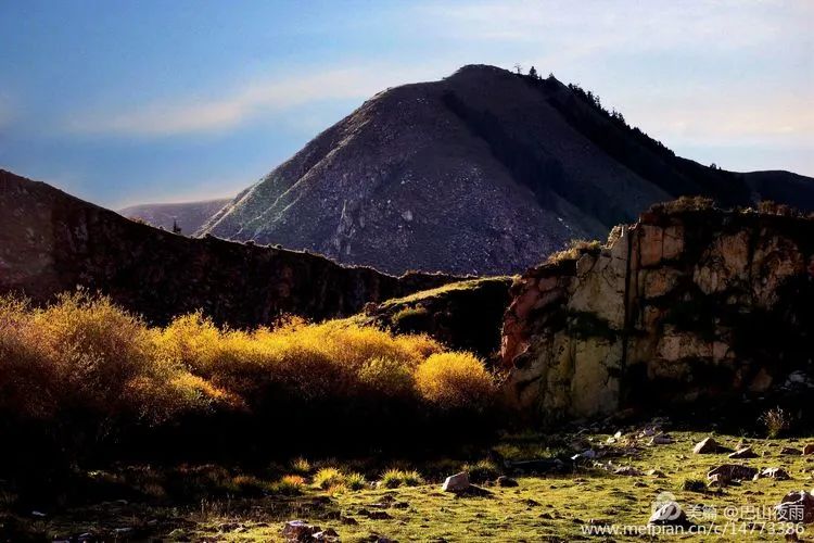 古丝绸之路中段的这座小县城 美得令人心旷神怡