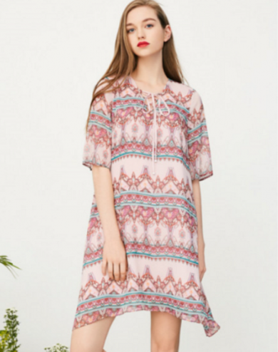 高档时尚品牌女上衣 88e2b2f6e98be77_w390_h494.png