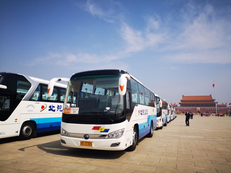 用车占比近七成,宇通连续16年主力服务两会