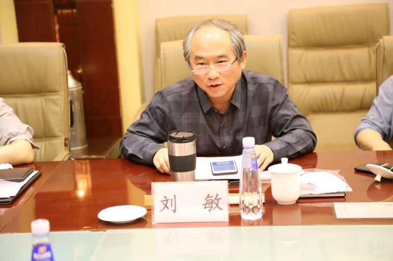 山东济宁研讨大型现代戏山东梆子龙湾湖剧本