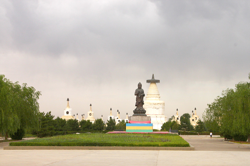 白塔寺：看不见的历史 看得见的风景
