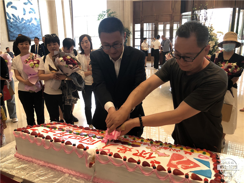 战疫归来“天使”卸甲 兰州新区免费“养”你