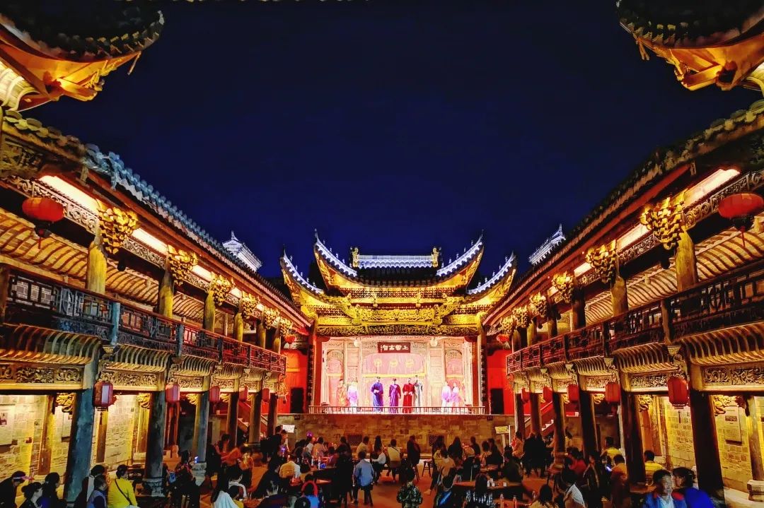 坐着商合杭高铁去旅行 前方到站芜湖!攻略get