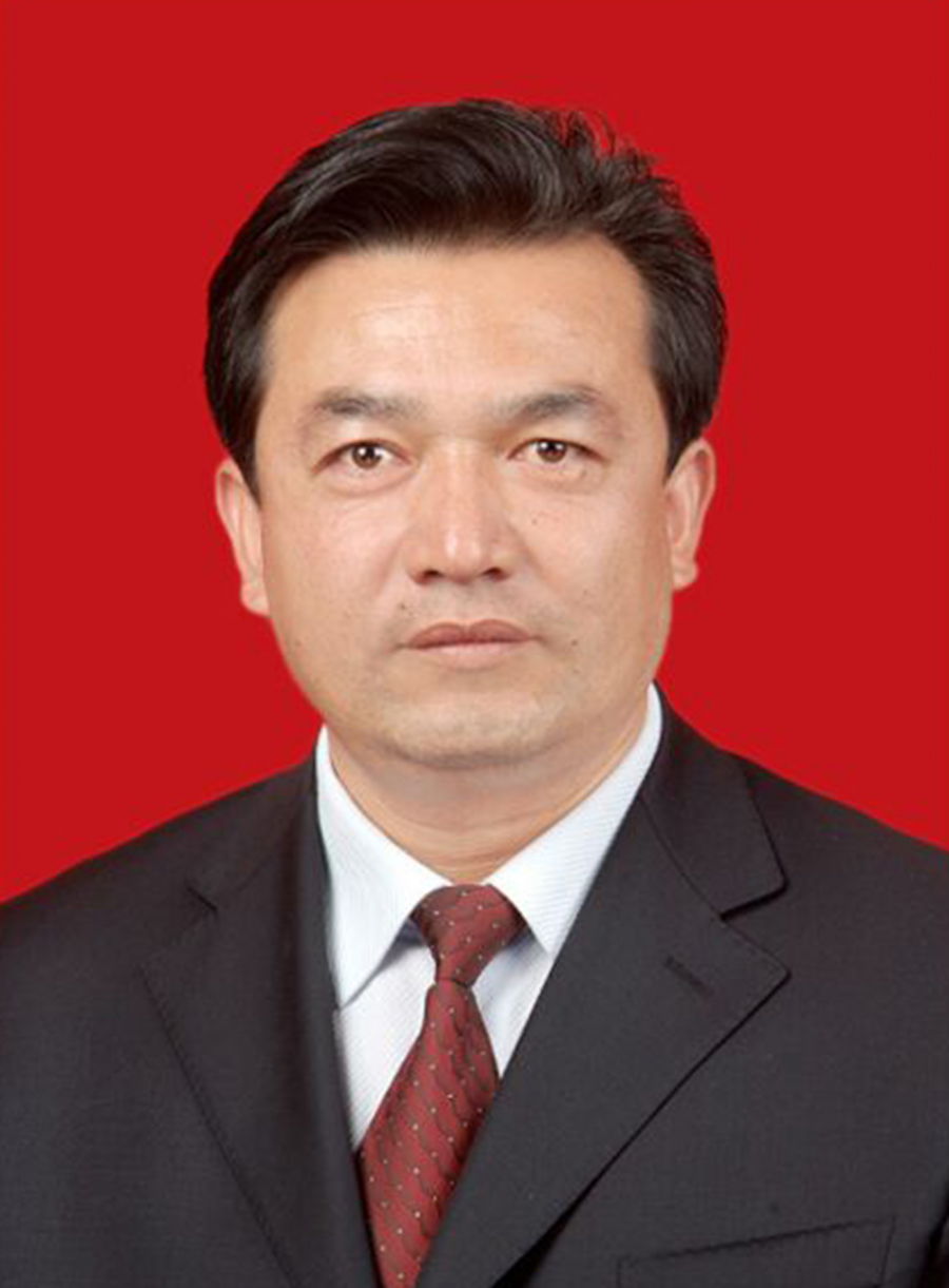 出生地甘肃永登,省委党校研究生学历,现任永登县人民政府副县长,三级