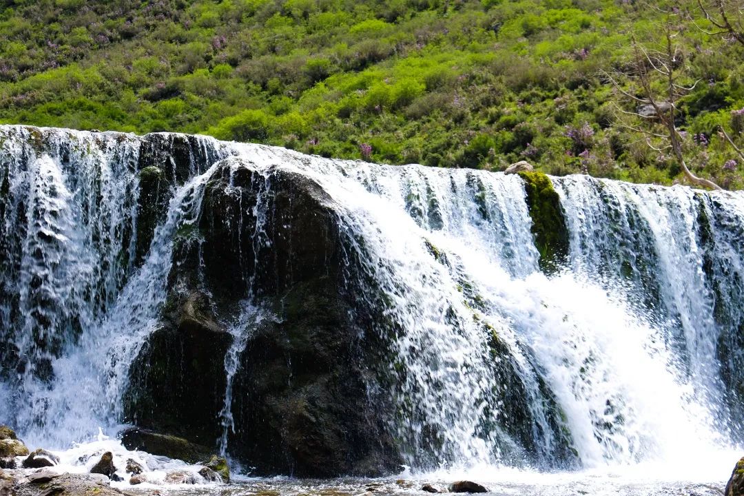 天祝石门沟：高峡平湖藏日月 吟山歌水忘流年