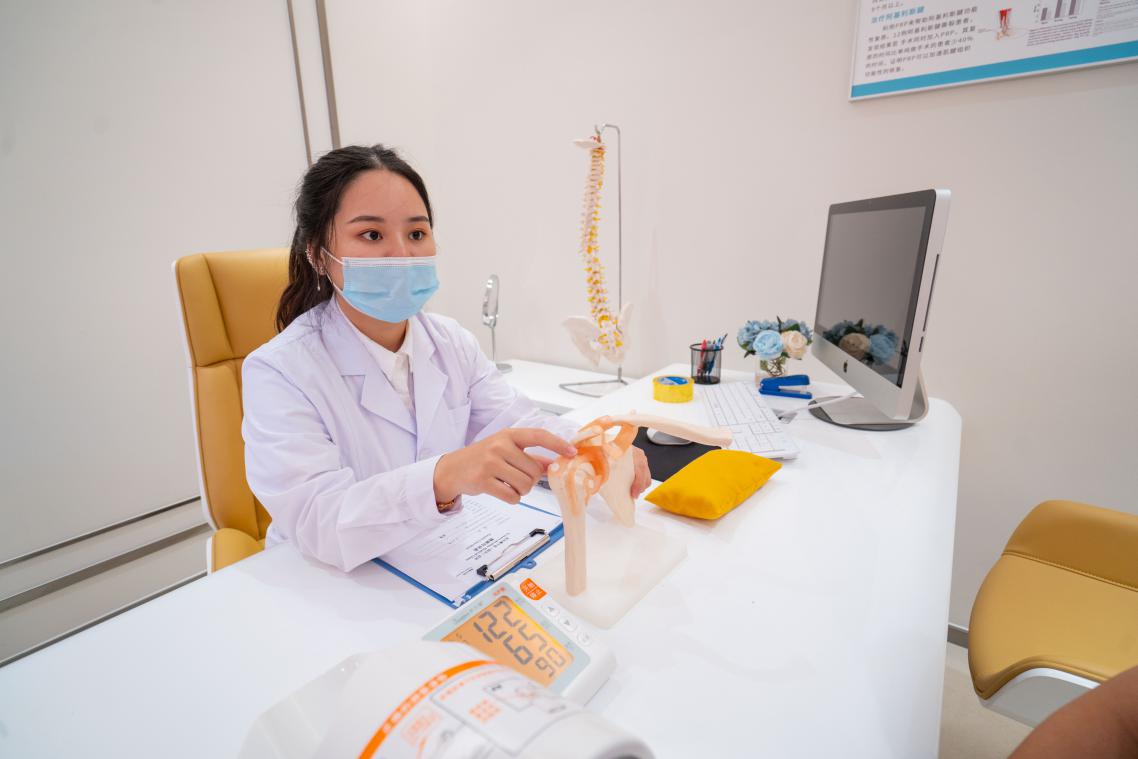 e＋more医加摩丨科技赋能、服务医疗